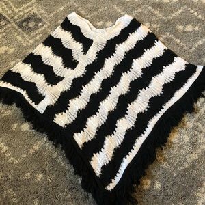 Black and White Shawl